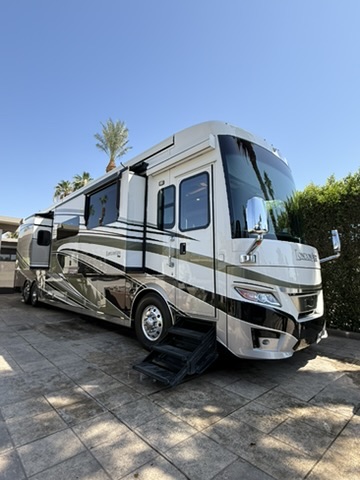 Luxury Motorcoach