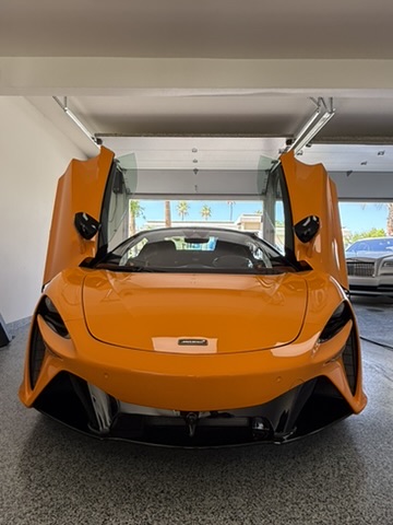 McLaren · Doors Up